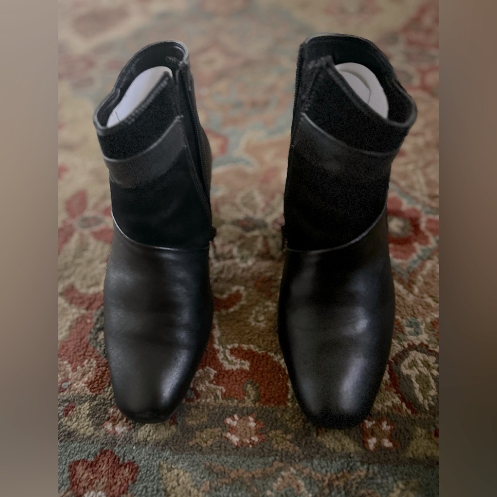 Spring Step Black Gray boots with Two inch heels
